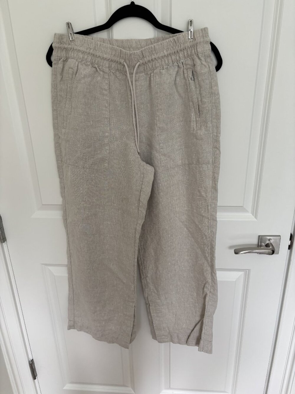 Athleta Oatmeal Drawstring Cropped Wide Leg Pants, Size M